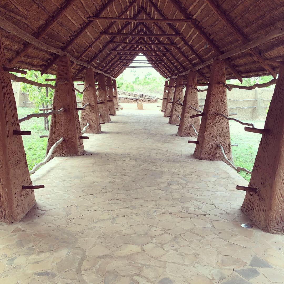 e731f001-4647-4870-bad5-52d1d8b4504a-1